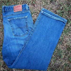 Y2K loose fit lucky brand made in USA 38’ jeans